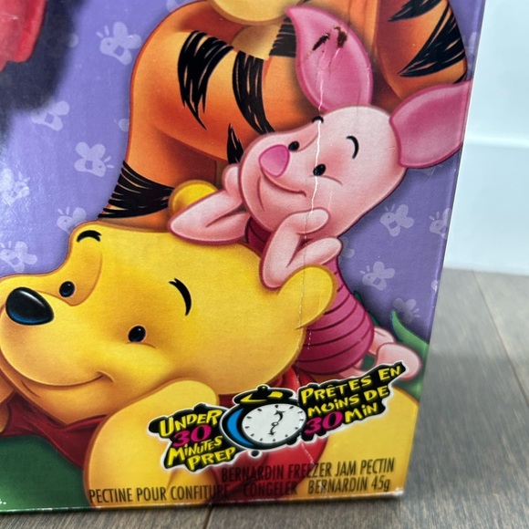Vintage RARE Disney Winnie the Pooh fruit stick kit NEW - Picture 3 of 9
